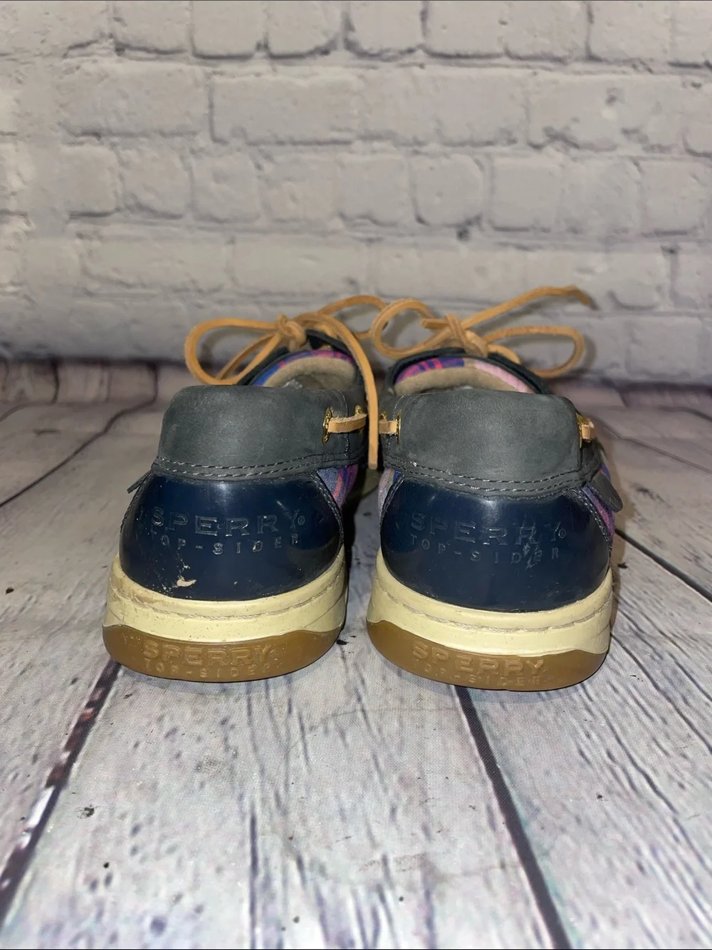 Sperry Top Sider Navy Boat Shoes with Tan Laces and Pink/Blue Plaid Sz 10M